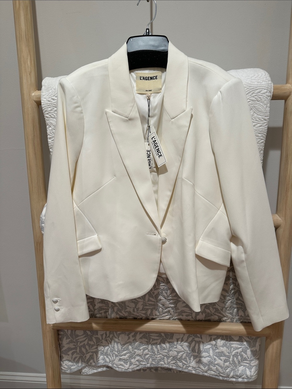 L'AGENCE Women's Ivory Single-Button Blazer
